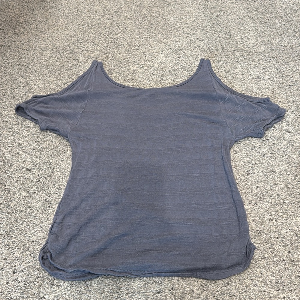 Blouse - Picture 2 of 2